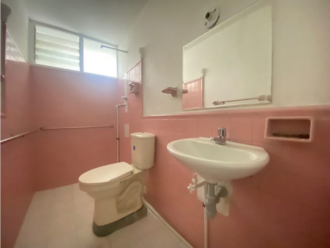 Local en arriendo en Simon Bolivar, Medellín, 460 m² · foto 12 de 24