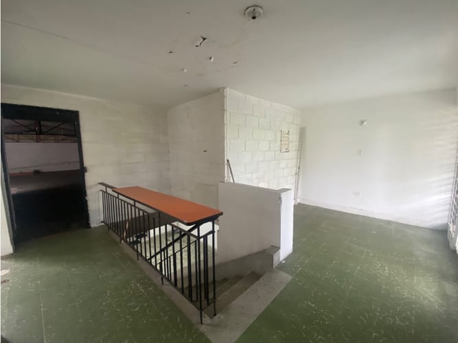 Local en arriendo en Simon Bolivar, Medellín, 460 m² · foto 20 de 24