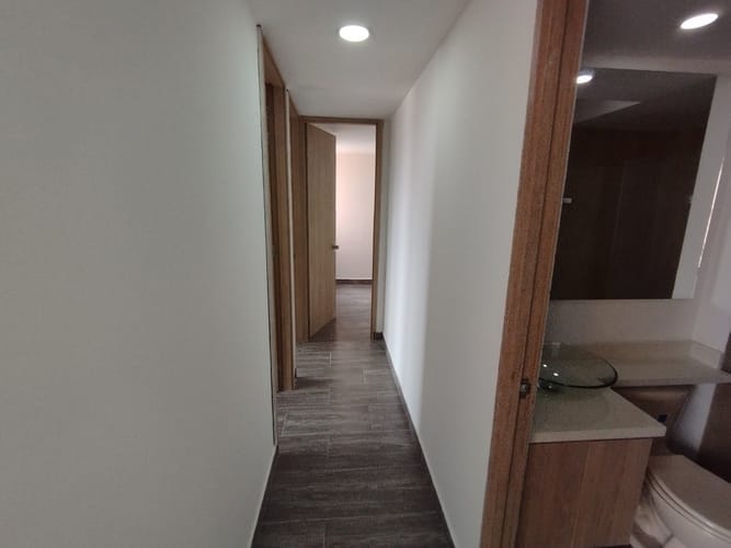 Apartamento de 3 alcobas en venta en Niquia, Bello, 58 m² · foto 11 de 15
