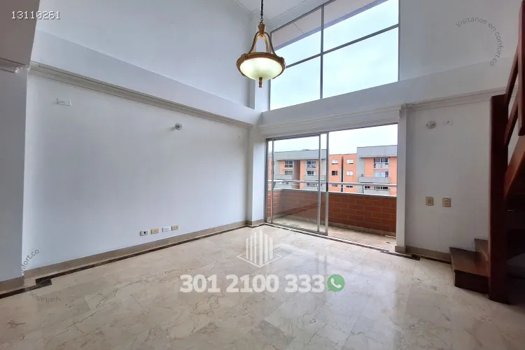 Apartamento de 3 alcobas en arriendo en Patio Bonito, Medellín, 121 m² · foto 3 de 24