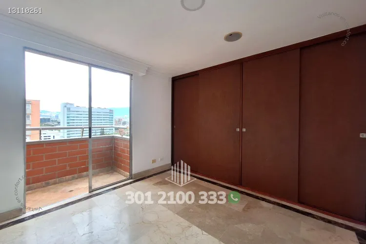 Apartamento de 3 alcobas en arriendo en Patio Bonito, Medellín, 121 m² · foto 12 de 24