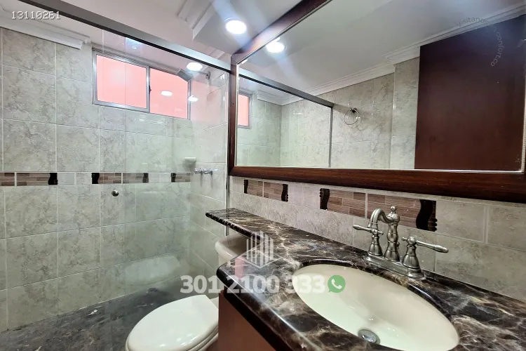 Apartamento de 3 alcobas en arriendo en Patio Bonito, Medellín, 121 m² · foto 15 de 24
