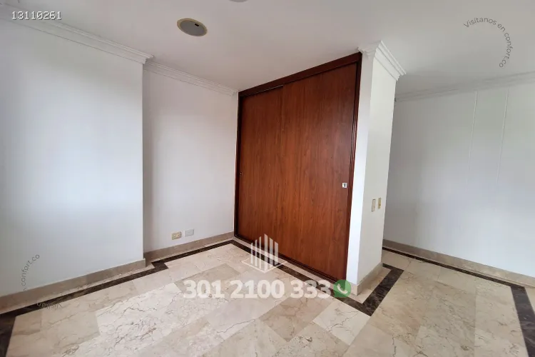 Apartamento de 3 alcobas en arriendo en Patio Bonito, Medellín, 121 m² · foto 17 de 24