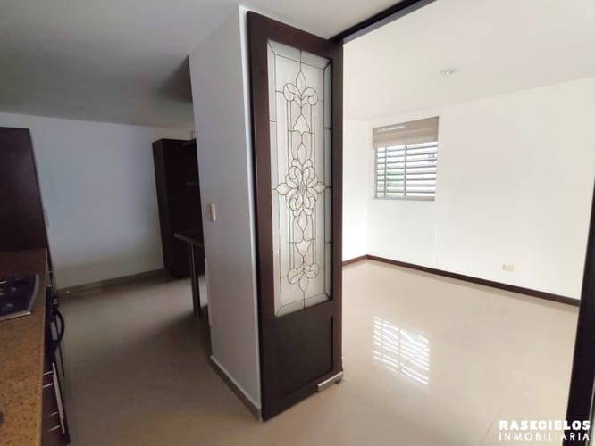 Apartamento de 3 alcobas en arriendo en Los Balsos, Medellín, 100 m² · foto 7 de 16