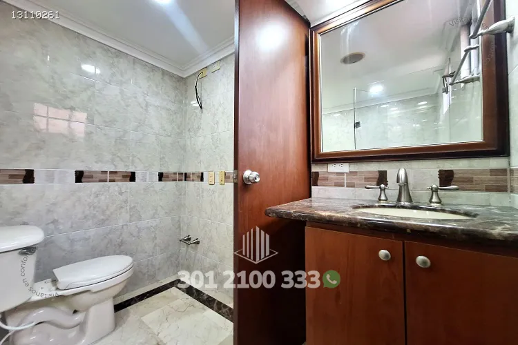 Apartamento de 3 alcobas en arriendo en Patio Bonito, Medellín, 121 m² · foto 22 de 24