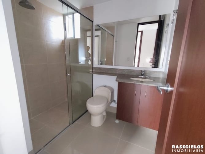 Apartamento de 3 alcobas en arriendo en Los Balsos, Medellín, 100 m² · foto 14 de 16