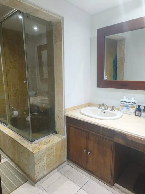 Apartamento de 3 alcobas en venta en Los Rosales, Bogotá, 159 m² · foto 12 de 21