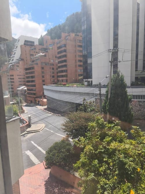 Apartamento de 3 alcobas en venta en Los Rosales, Bogotá, 159 m² · foto 14 de 21