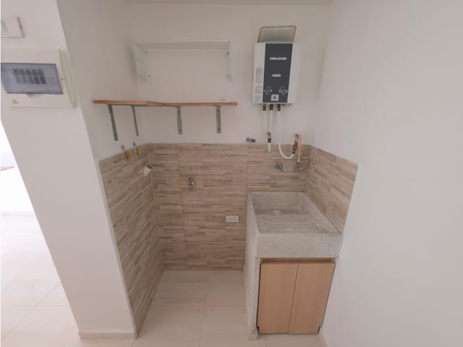 Apartamento de 2 alcobas en arriendo en Las Palmas, Medellín, 40 m² · foto 16 de 17