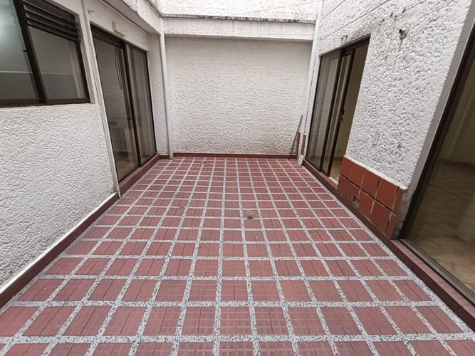 Apartamento de 3 alcobas en arriendo en Laureles, Medellín, 142 m² · foto 11 de 19