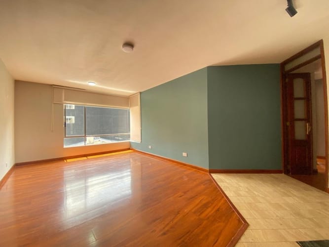 Apartamento de 3 alcobas en venta en Cedritos, Bogotá, 83 m² · foto 4 de 24