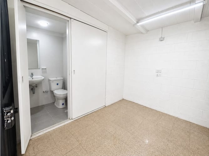 Local en arriendo en La Loma, Medellín, 15 m² · foto 3 de 3