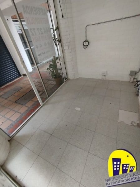 Local en arriendo en San Diego, Medellín, 8 m² · foto 3 de 4