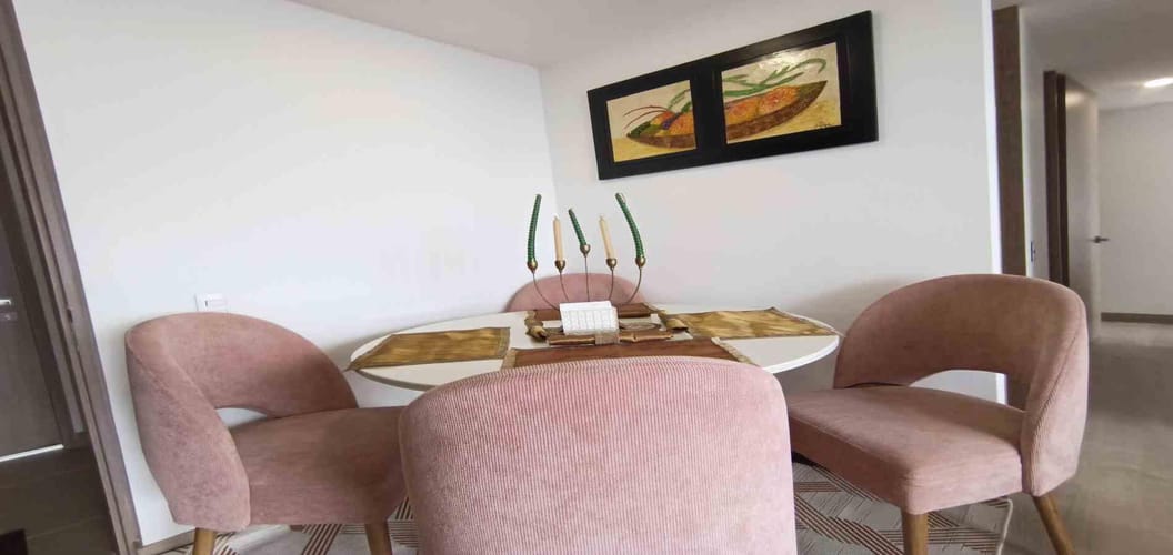 Apartamento de 2 alcobas en venta en Los Rosales, Manizales, 67 m² · foto 10 de 17