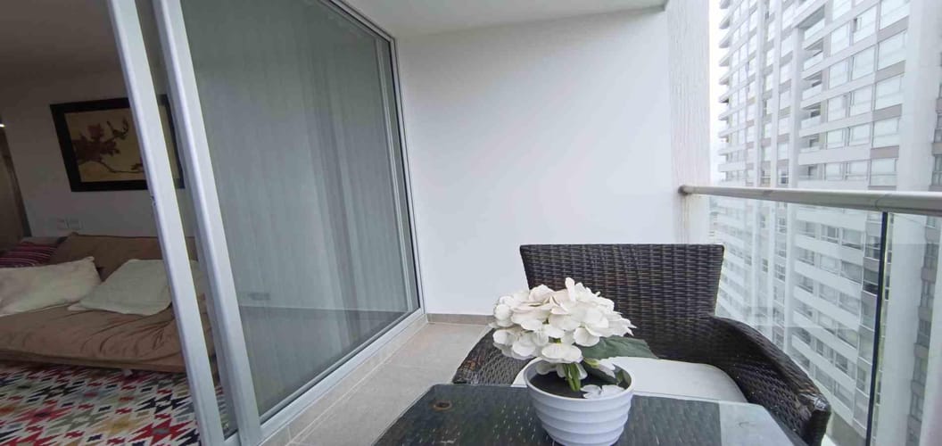 Apartamento de 2 alcobas en venta en Los Rosales, Manizales, 67 m² · foto 13 de 17