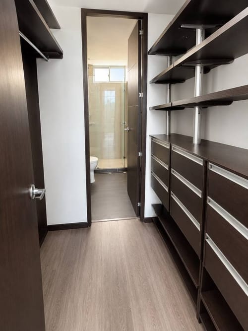 Apartamento de 3 alcobas en venta en Lagos Del Cacique, Bucaramanga, 110 m² · foto 5 de 11