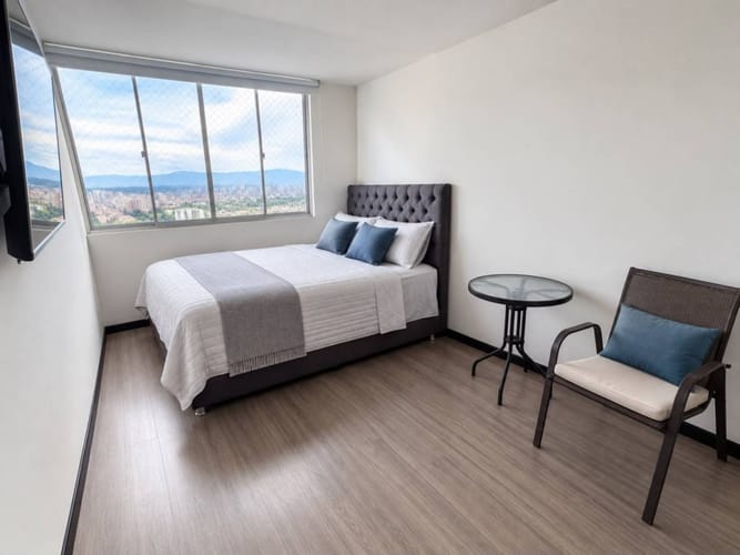 Apartamento de 3 alcobas en venta en Lagos Del Cacique, Bucaramanga, 110 m² · foto 6 de 11