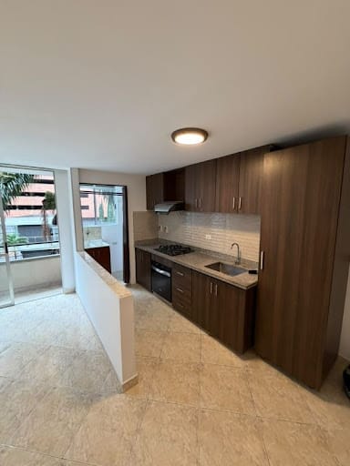 Apartamento de 3 alcobas en arriendo en Cumbres, Envigado, 78 m² · foto 4 de 14