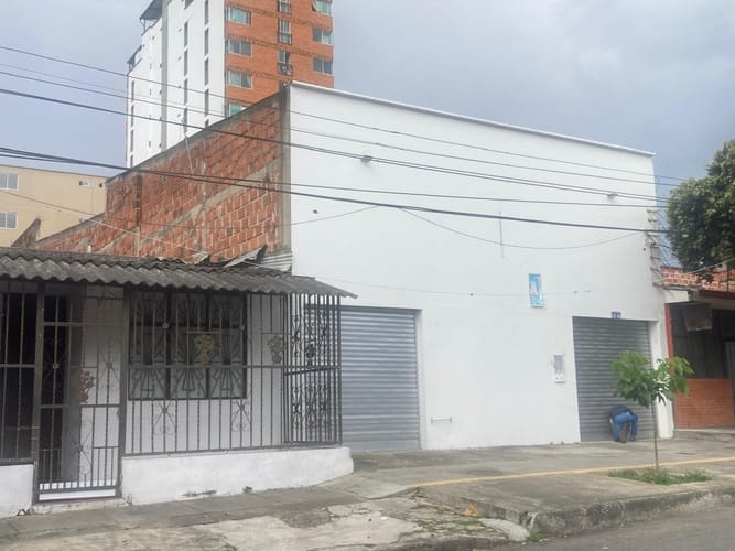 Bodega en venta en El Cinal, Bucaramanga, 342 m² · foto 11 de 11