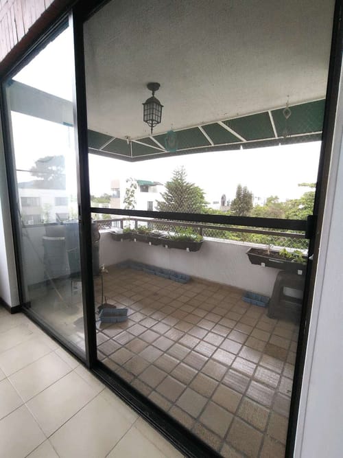 Apartamento de 4 alcobas en venta en Multicentro, Cali, 118 m² · foto 3 de 24