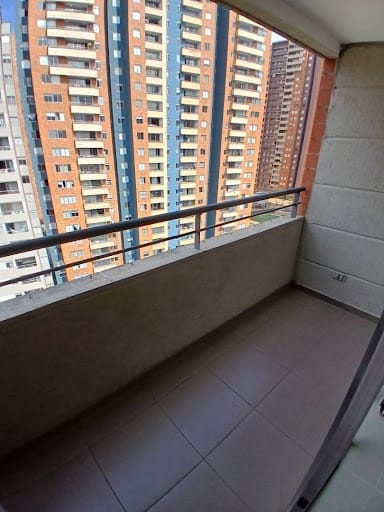 Apartamento de 2 alcobas en arriendo en San German, Medellín, 55 m² · foto 9 de 11