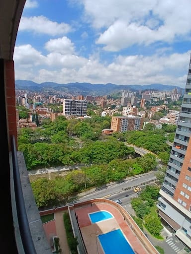 Apartamento de 2 alcobas en arriendo en San German, Medellín, 55 m² · foto 11 de 11