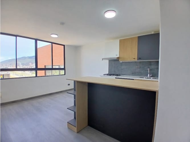 Apartaestudio en venta en La Salle, Bogotá, 37 m² · foto 2 de 17