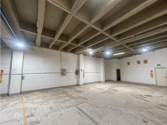 Bodega en arriendo en San Agustin, La Estrella, 274 m² · foto 9 de 16