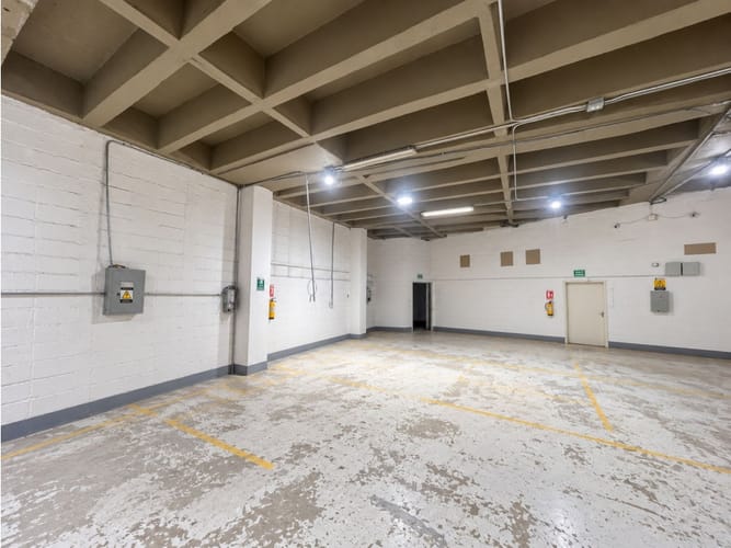 Bodega en arriendo en San Agustin, La Estrella, 274 m² · foto 12 de 16