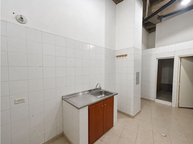 Bodega en arriendo en San Agustin, La Estrella, 274 m² · foto 16 de 16