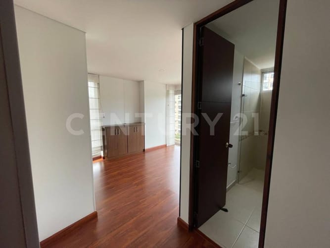 Apartamento de 3 alcobas en arriendo en Mazuren, Bogotá, 77 m² · foto 13 de 24