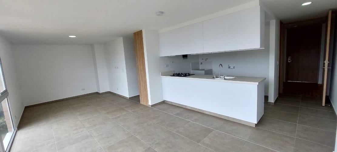 Apartamento de 1 alcoba en venta en La Industrial, Marinilla, 45 m² · foto 2 de 9
