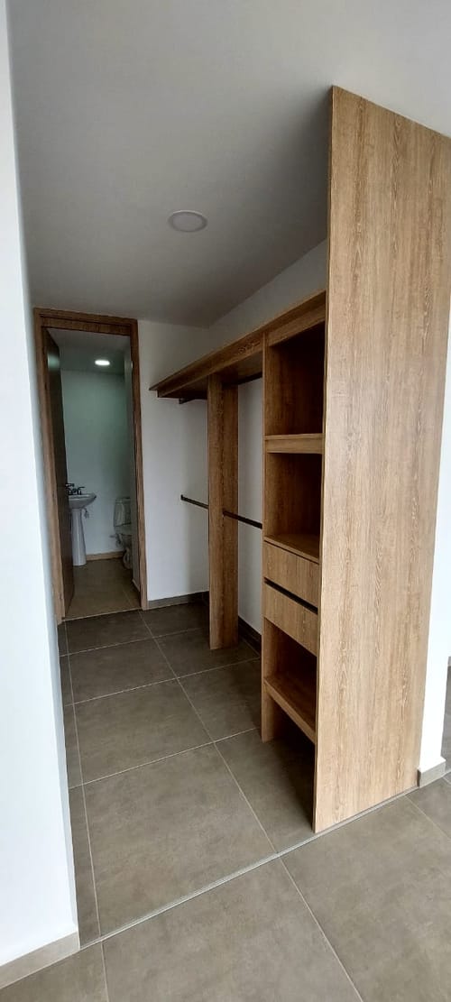 Apartamento de 1 alcoba en venta en La Industrial, Marinilla, 45 m² · foto 8 de 9