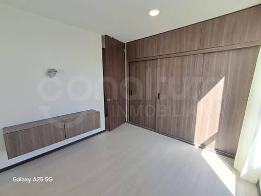 Apartamento de 2 alcobas en arriendo en El Carmelo Ii, Sabaneta, 75 m² · foto 12 de 19
