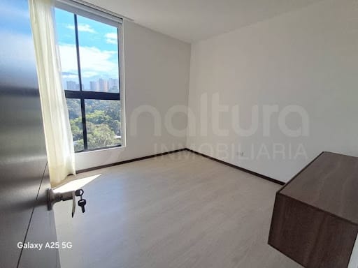 Apartamento de 2 alcobas en arriendo en El Carmelo Ii, Sabaneta, 75 m² · foto 19 de 19