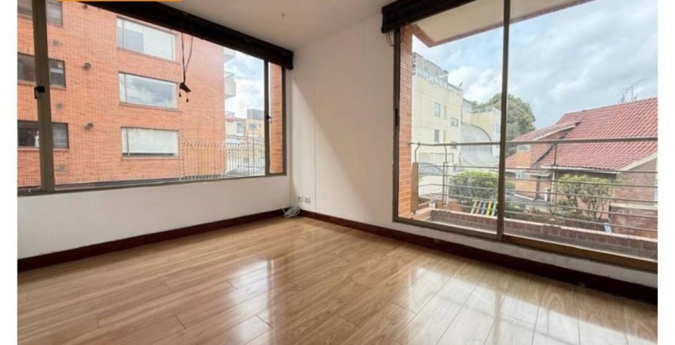 Apartamento de 5 alcobas en venta en Cr. El Bosque, Bogotá, 220 m² · foto 10 de 21