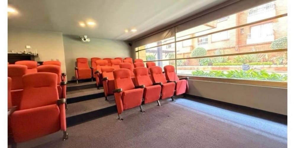 Apartamento de 5 alcobas en venta en Cr. El Bosque, Bogotá, 220 m² · foto 13 de 21