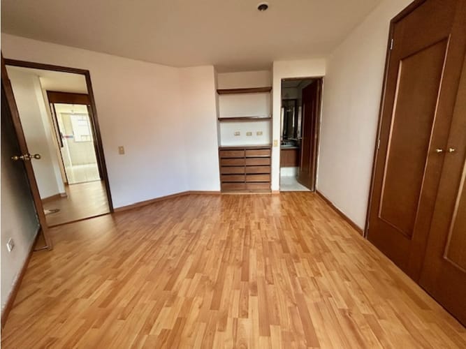 Apartamento de 2 alcobas en arriendo en Chapinero, Bogotá, 68 m² · foto 2 de 13