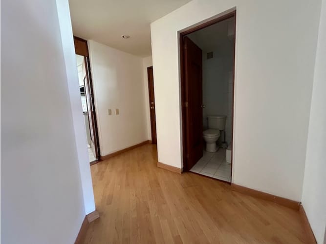 Apartamento de 2 alcobas en arriendo en Chapinero, Bogotá, 68 m² · foto 5 de 13
