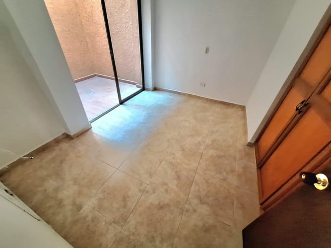 Apartamento de 3 alcobas en venta en La Gloria, Medellín, 77 m² · foto 13 de 20