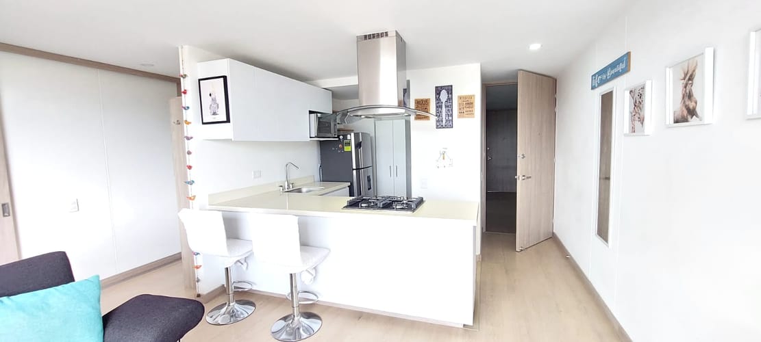 Apartamento de 1 alcoba en venta en La Industrial, Marinilla, 43 m² · foto 3 de 13