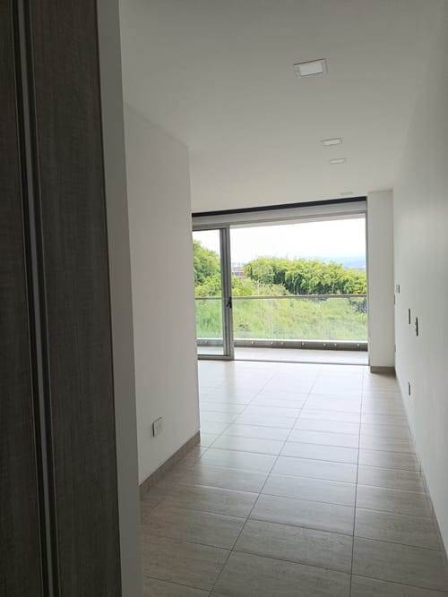 Apartamento de 3 alcobas en arriendo en Cerritos, Pereira, 130 m² · foto 5 de 12