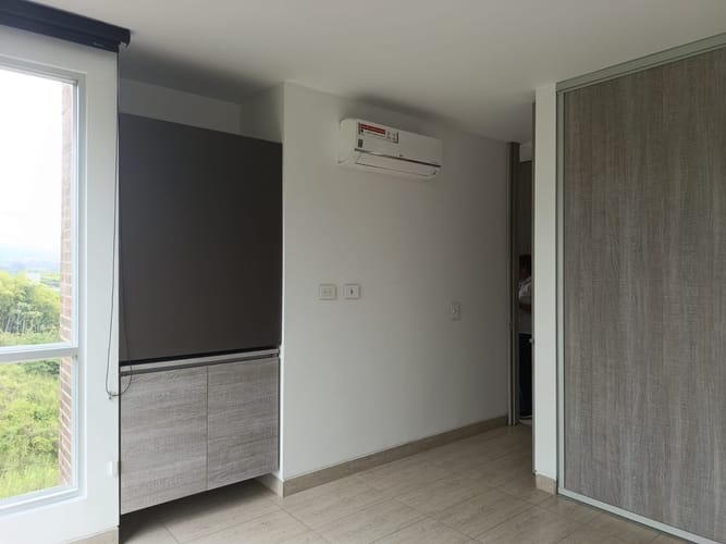 Apartamento de 3 alcobas en arriendo en Cerritos, Pereira, 130 m² · foto 9 de 12