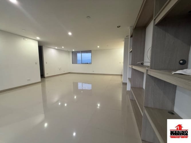 Apartamento de 3 alcobas en venta en Zuñiga, Envigado, 129 m² · foto 10 de 16