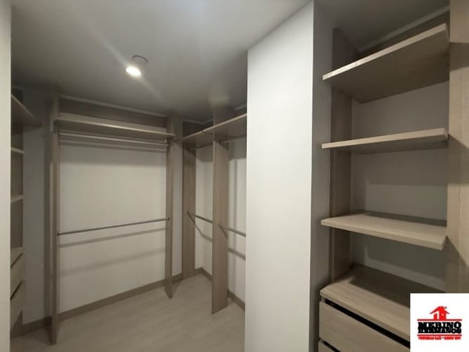 Apartamento de 3 alcobas en venta en Zuñiga, Envigado, 129 m² · foto 14 de 16