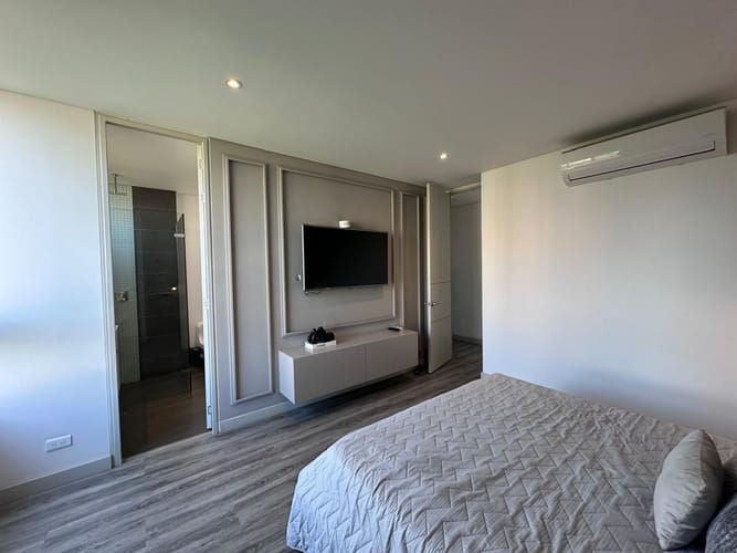 Apartamento de 2 alcobas en arriendo en El Poblado, Medellín, 98 m² · foto 8 de 19