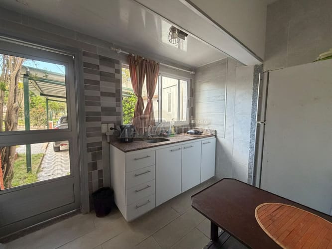 Casa Amueblada De 1 Dormitorio En Alquiler Anual En Atlántida. Inm Atlántida · Foto 4