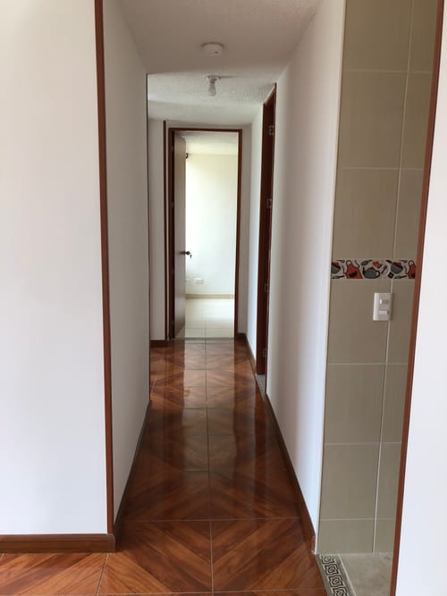 Apartamento de 3 alcobas en arriendo en Engativá, Bogotá, 52 m² · foto 2 de 20