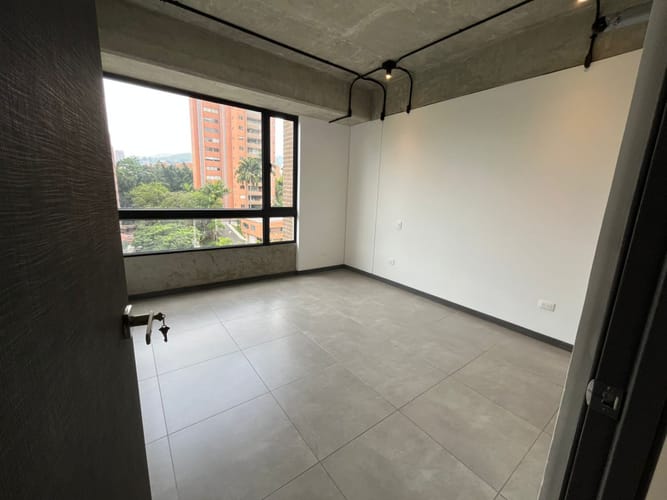 Apartamento de 2 alcobas en arriendo en Patio Bonito, Medellín, 104 m² · foto 12 de 15