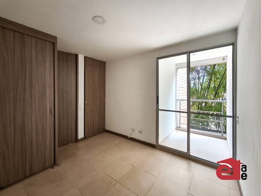 Apartamento de 3 alcobas en venta en Centro, La Estrella, 70 m² · foto 5 de 18